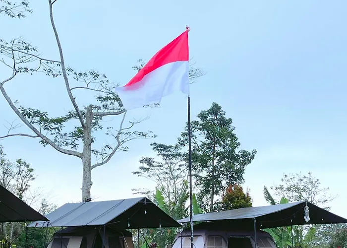 Korean Glamping Bali - Family Nature V6 Campo de lujo Gitgit
